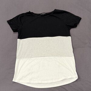 Nursing Queen Color Block T-shirt in black, XS